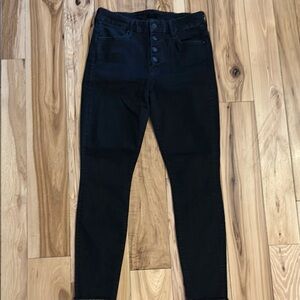 Black High-Waisted Skinny Jeans